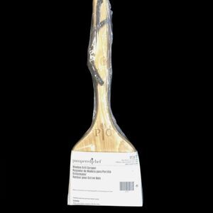 Pampered Chef Natural Wood Grill Scraper